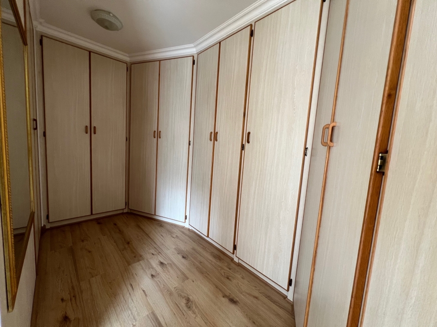 3 Bedroom Property for Sale in Dana Bay Western Cape